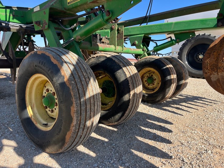 1989-john-deere-630-image-15