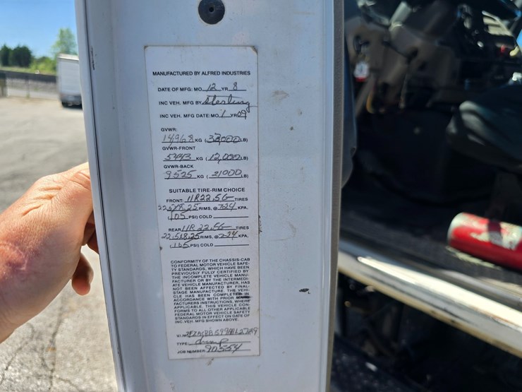 2009-sterling-acterra-image-76