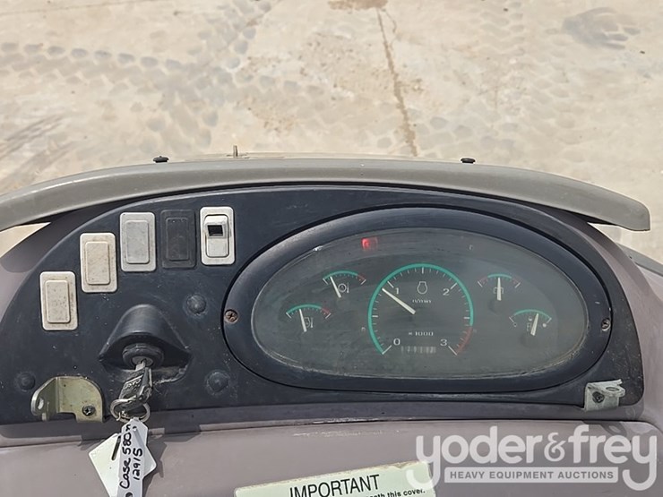 2004-case-580m-image-79