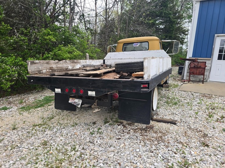 1958-chevrolet-apache-image-10