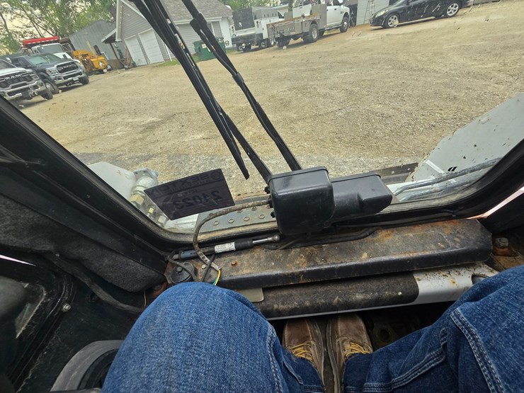 bobcat-s175-image-45