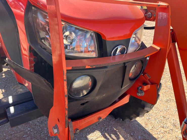 2017-kubota-m5091d-image-11