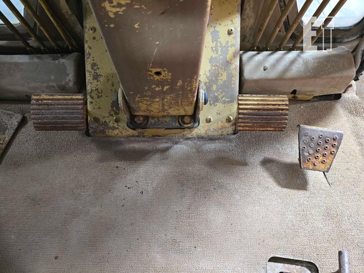 1986-caterpillar-140g-image-13