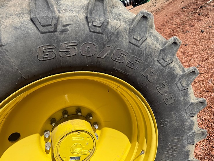 2015-john-deere-r4038-image-84