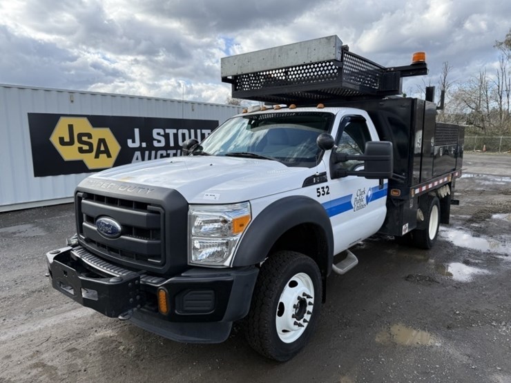 2016-ford-f550-sd-image-1