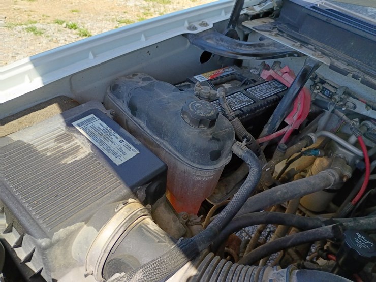 2008-chevrolet-tahoe-image-21