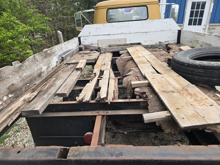 1958-chevrolet-apache-image-42