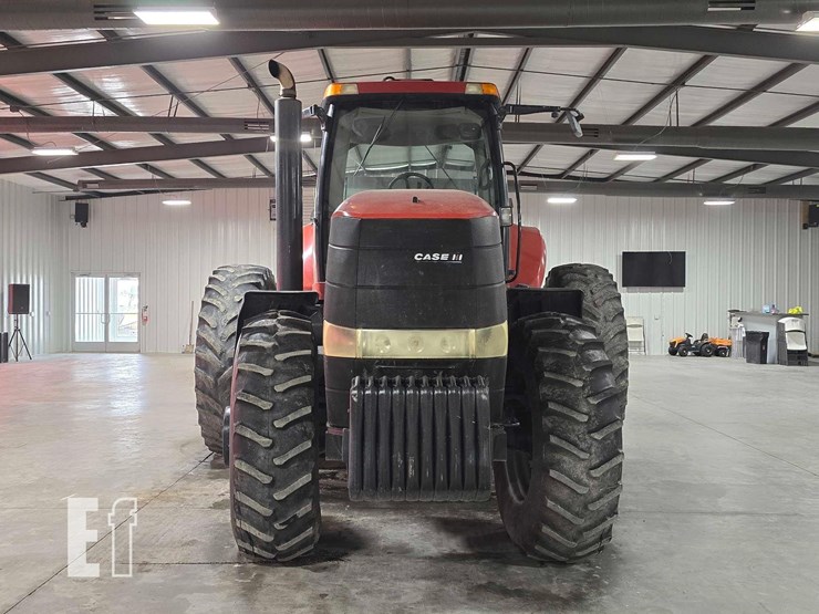 case-ih-magnum-245-image-7
