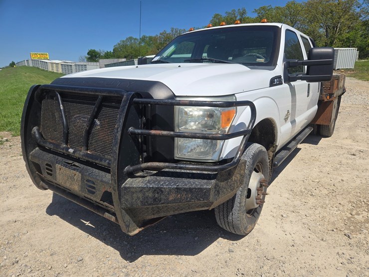 2011-ford-f350-image-1