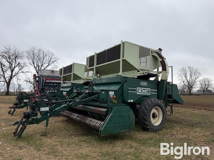 2012-kmc-3386-peanut-combine-image-1
