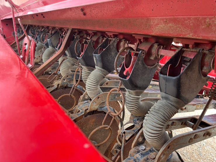 international-5100-image-9