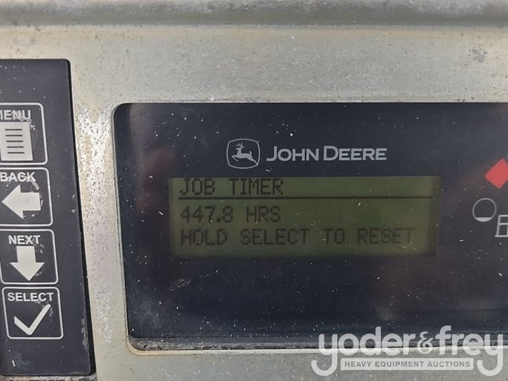 2018-deere-310l-image-104