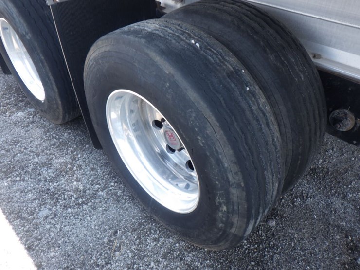 2023-fontaine-flatbed-image-7