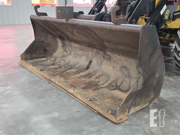 2003-caterpillar-420d-it-image-9