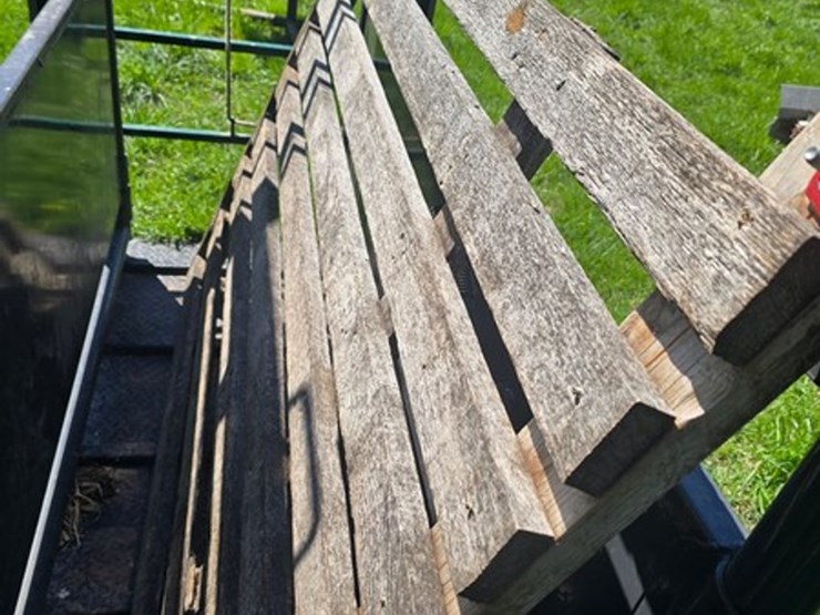 #542-•-tuff-built-cattle-chute-image-12