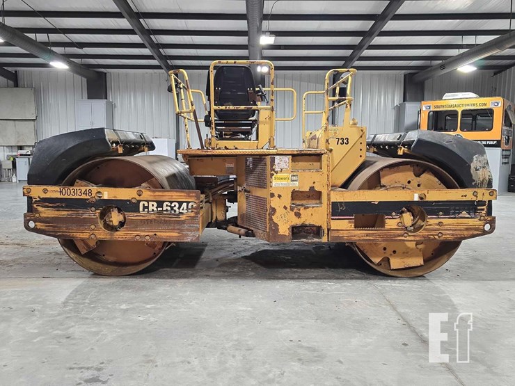 2001-caterpillar-cb-634c-image-6