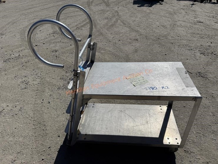 rol-away-warehouse-stock-picker-cart-image-8