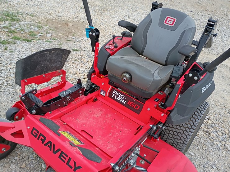 gravely-proturn-60-image-17