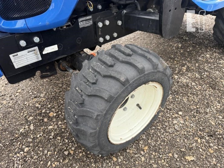 2022-new-holland-workmaster-25s-image-9