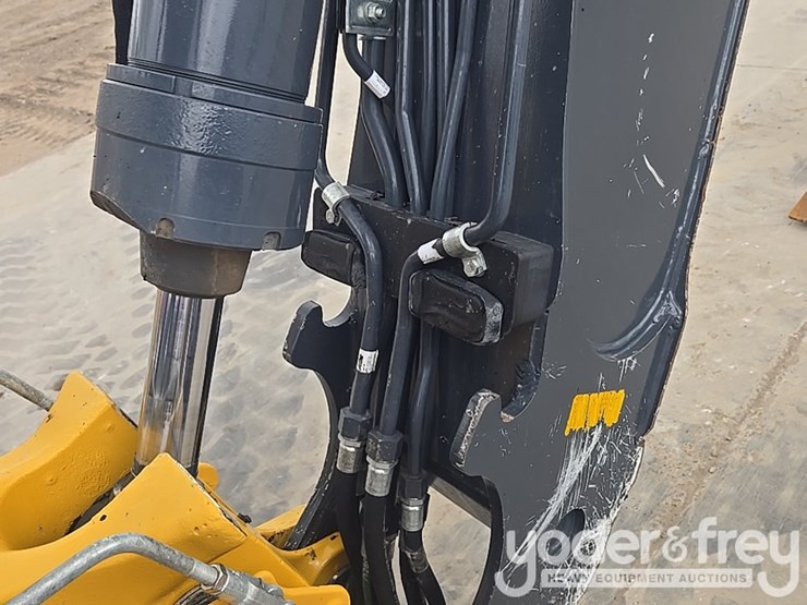 2021-deere-310sl-image-42