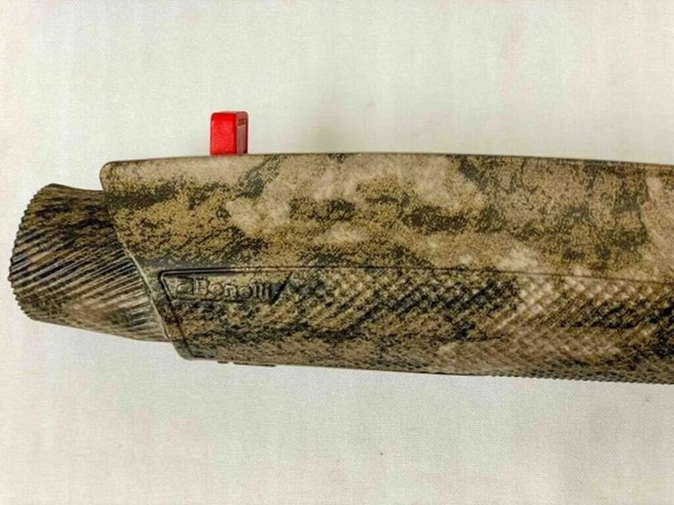 benelli-shotgun-image-18