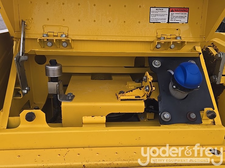 2020-komatsu-pc360-lc-11-image-55