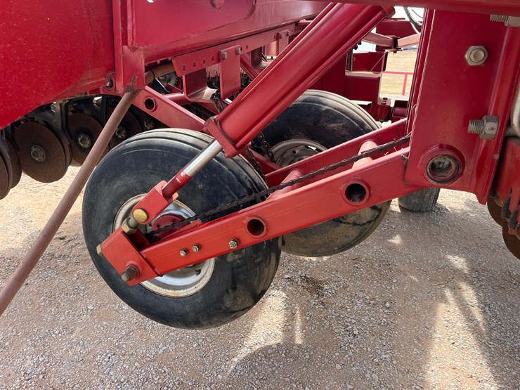 case-ih-5500-image-2
