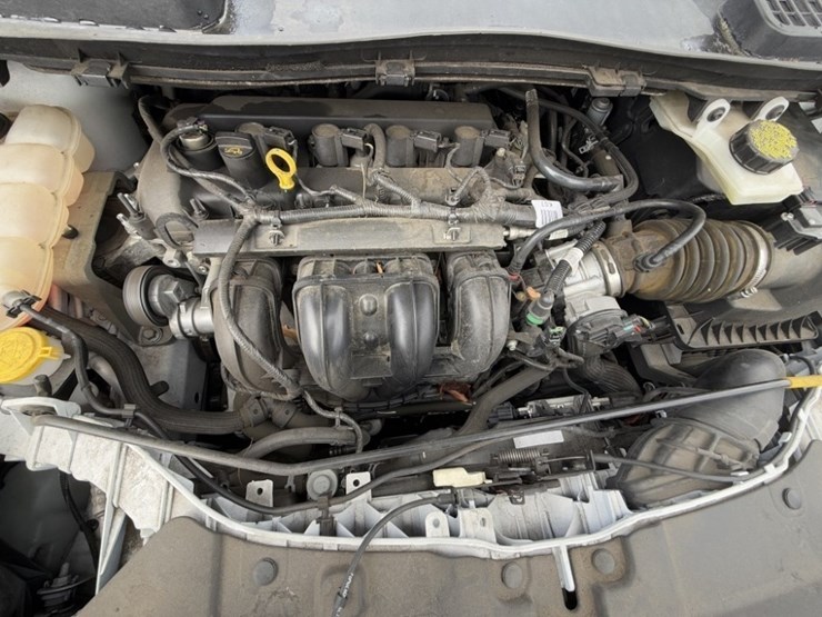 2016-ford-escape-image-13