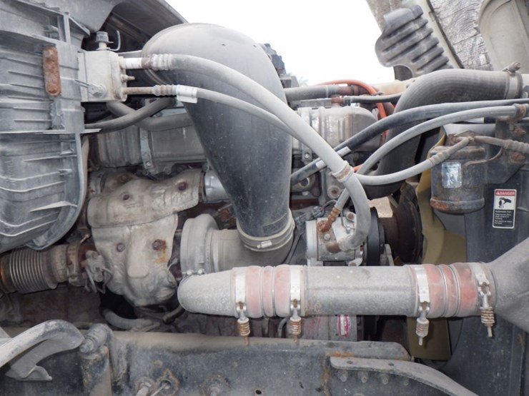 2017-freightliner-cascadia-125-image-20