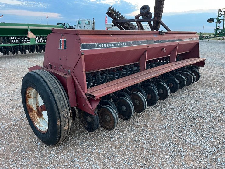 international-5100-image-11