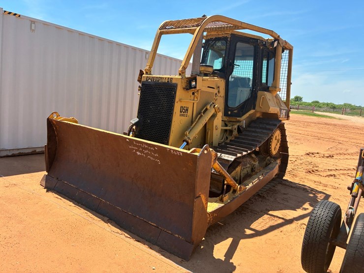 caterpillar-d5h-image-1
