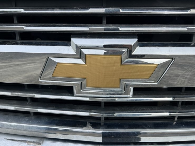 2015-chevrolet-silverado-3500-image-9