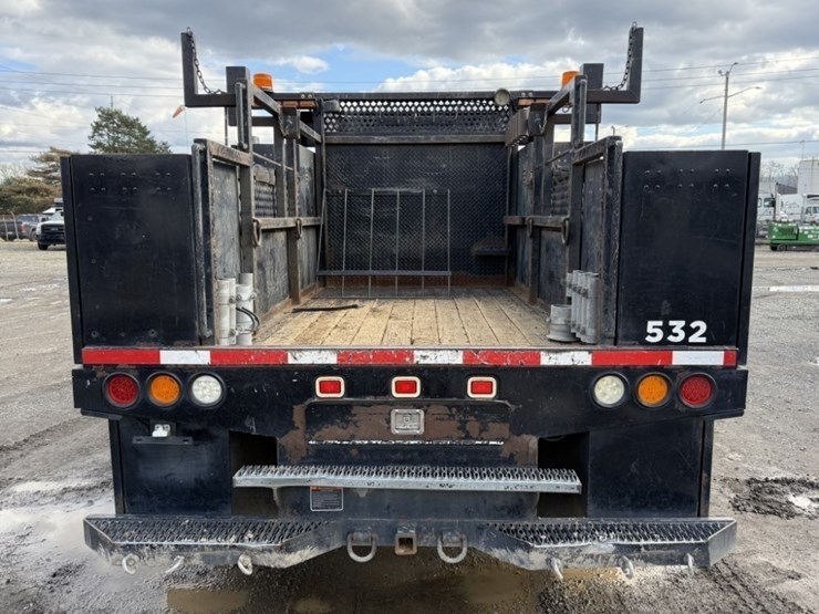 2016-ford-f550-sd-image-5