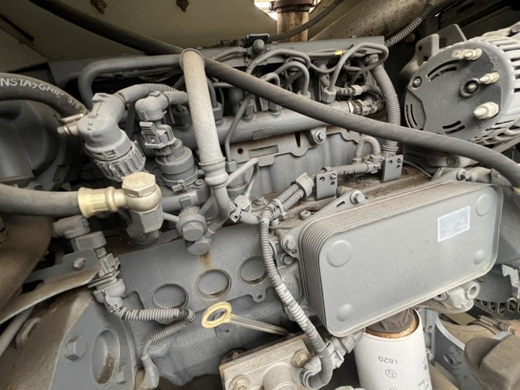 2011-freightliner-vac-con-t/a-vacuum-truck-image-26