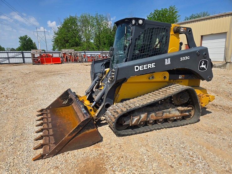 deere-333g-image-4