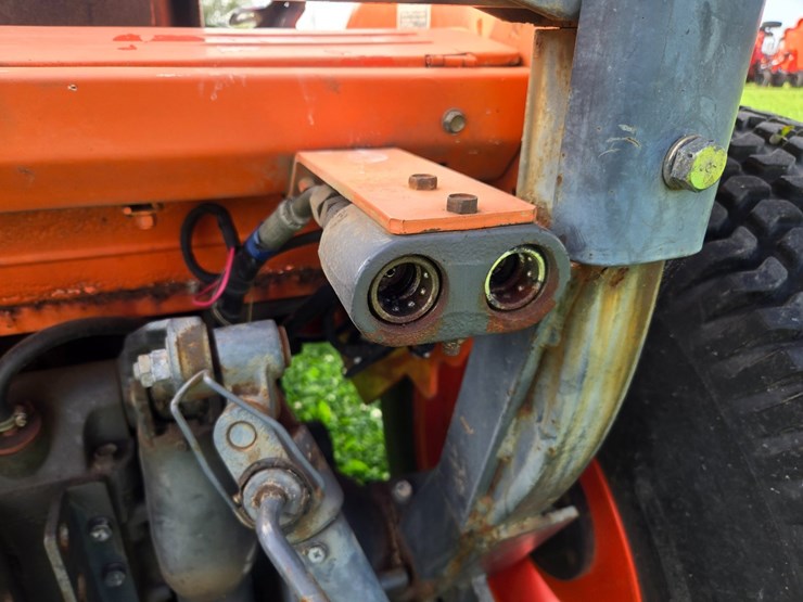 kubota-l3830-image-45