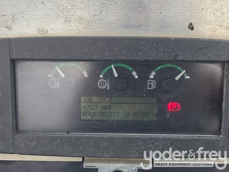 2021-deere-310sl-image-115