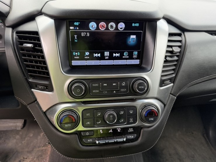 2019-chevrolet-tahoe-image-31