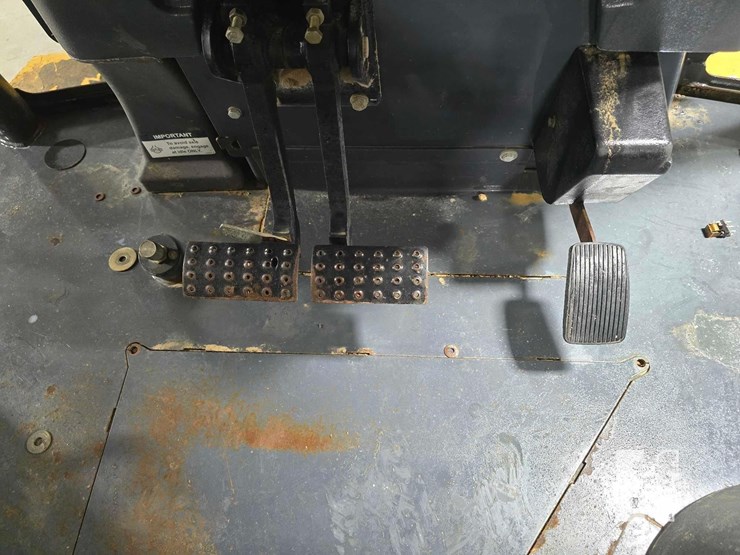 2011-deere-310j-image-20