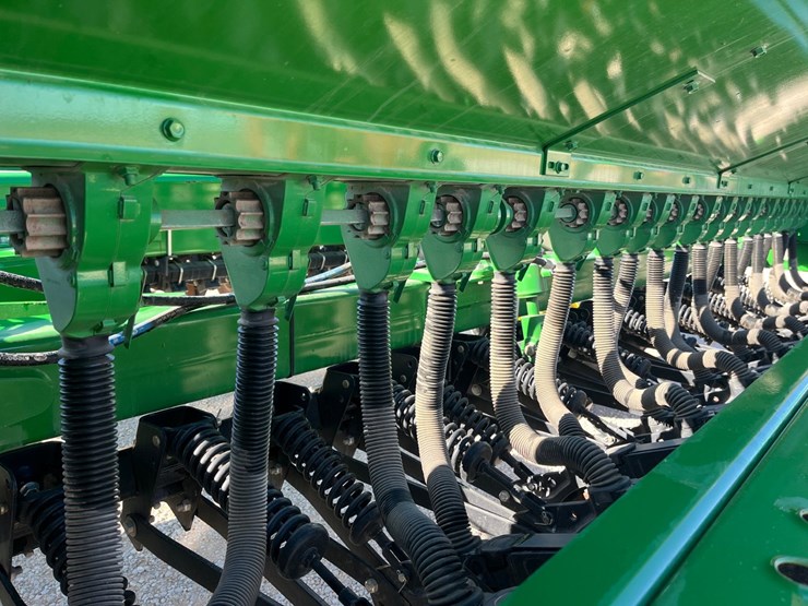 2014-john-deere-455-image-12