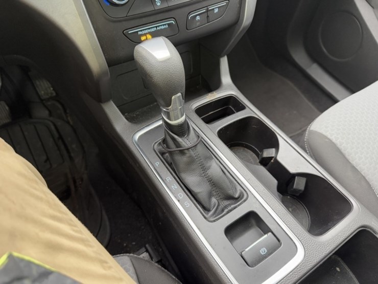 2017-ford-escape-image-31