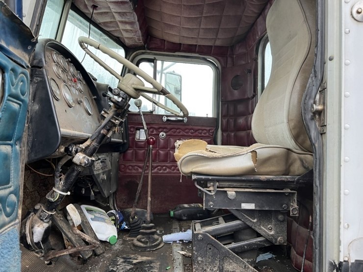 1976-serco-200-image-17