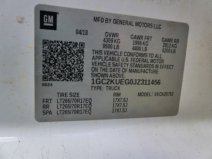 2018-chevrolet-2500hd-image-16