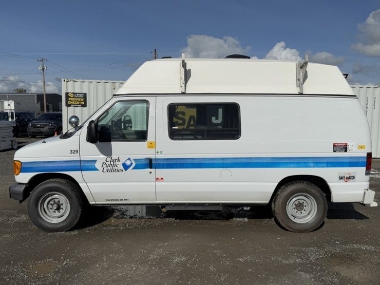 2007-ford-e350-image-7