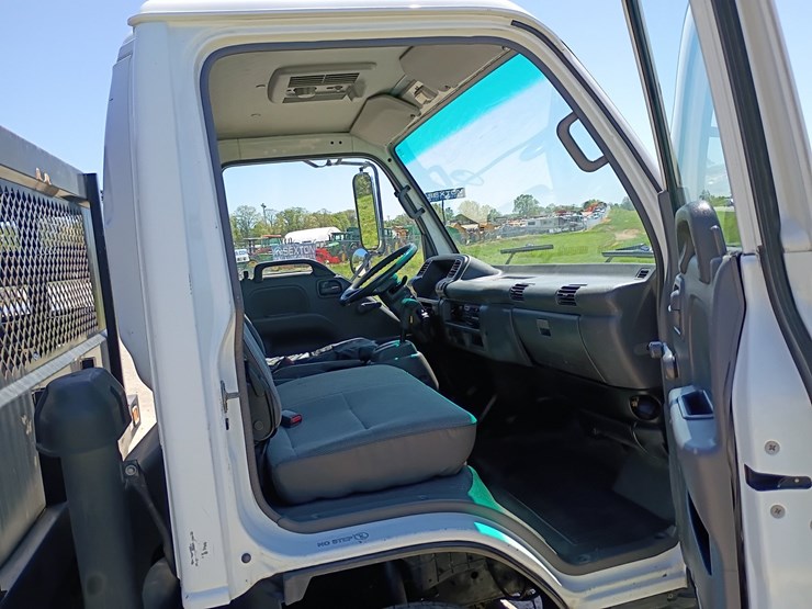 2000-gmc-w3500-image-34