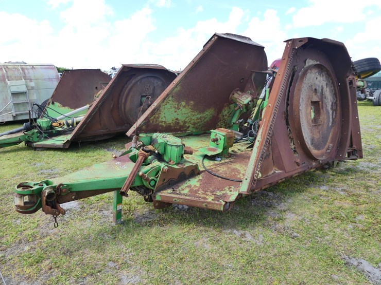 john-deere-15-image-2