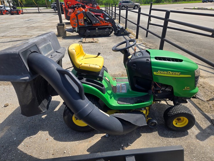 john-deere-l111-image-9