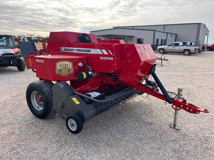 2017-massey-ferguson-1840-image-5