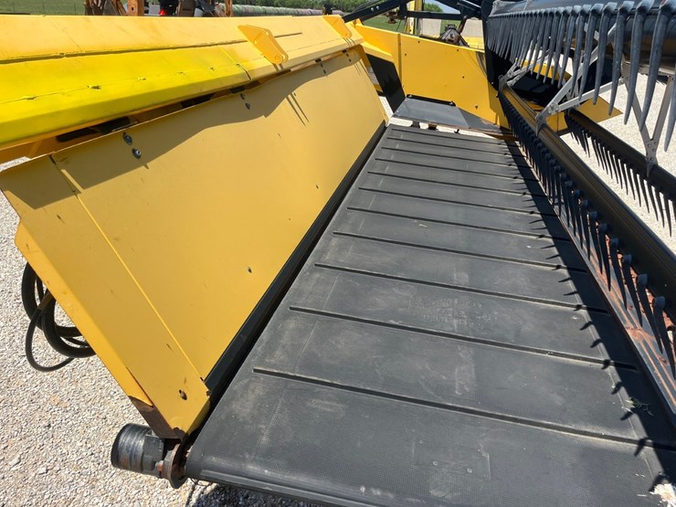 new-holland-430-image-7