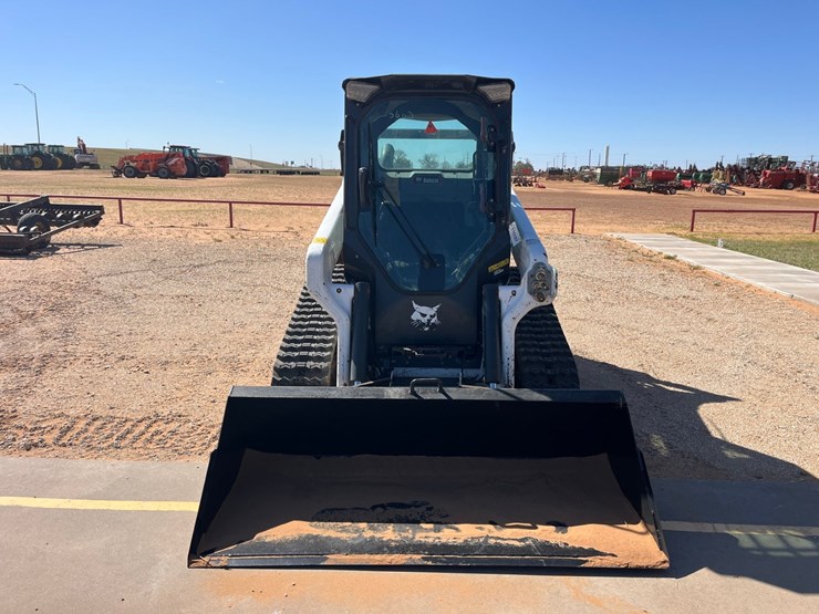 2021-bobcat-t66-image-4